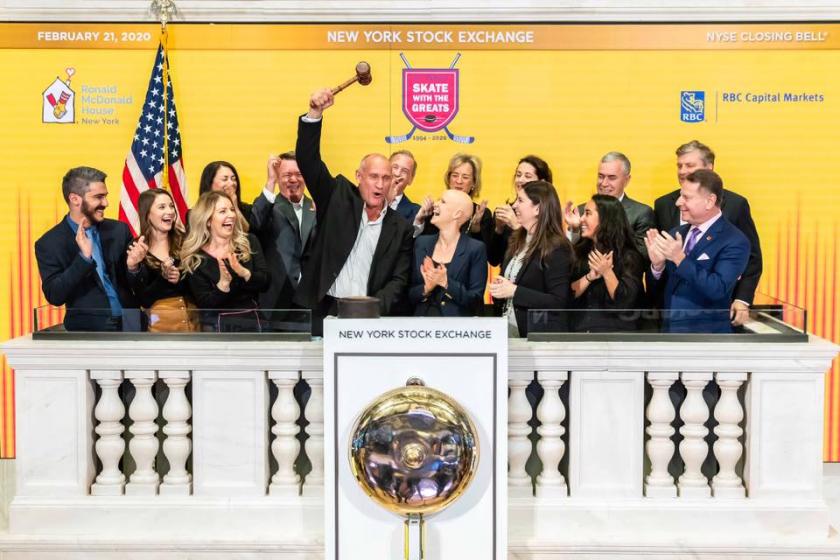 Laidlaw (with the gavel) at the NYSE