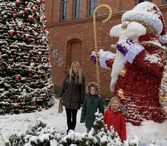 Kusek with her children in Poznan, Poland this past December.