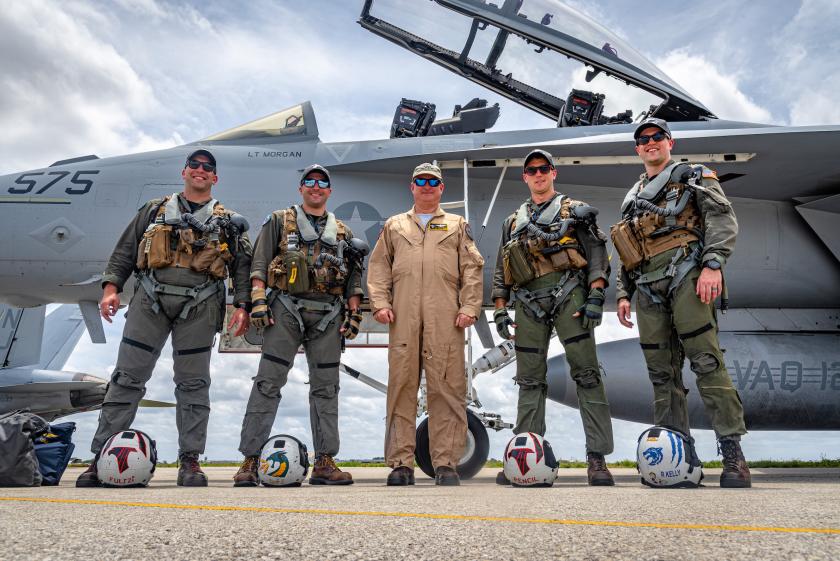 Fini (second from left) with fellow pilots